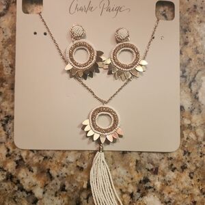 Charlie Paige Gold and Cream Necklace Set